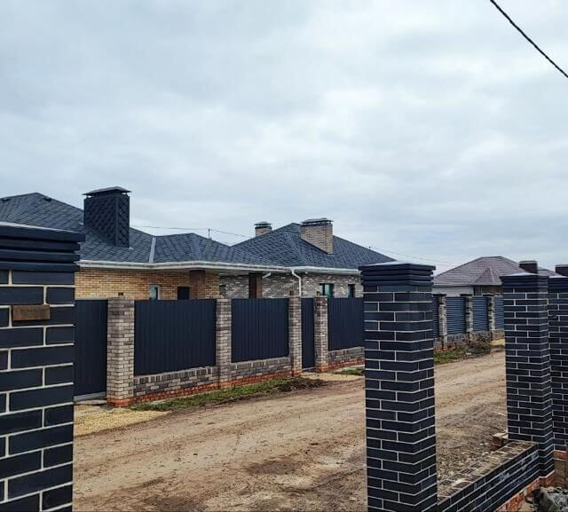 Колпак Zking Бона ХайТек Серый на столб 1.5х1.5 кирпича (385х385мм) в Слободском фото