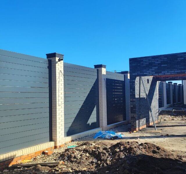 Колпак Zking Бона ХайТек Серый на столб 1.5х1.5 кирпича (385х385мм) в Слободском фото